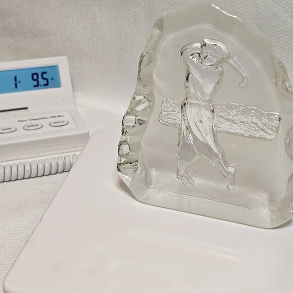 Vintage 3d BOHO Frosted Glass Golf Golfer Crystal Paperweight Desk Decoration - Picture 8 of 8